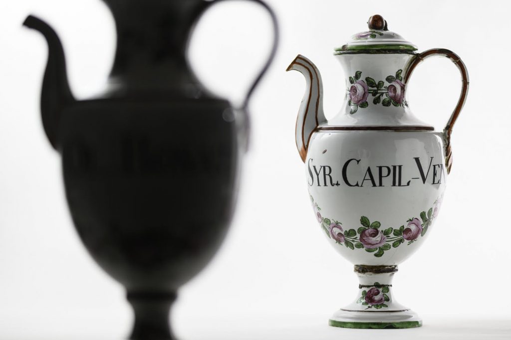 vasi di ceramica Udine mostra