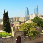 Baku è radicata nella sua storia ma immersa nella modernità