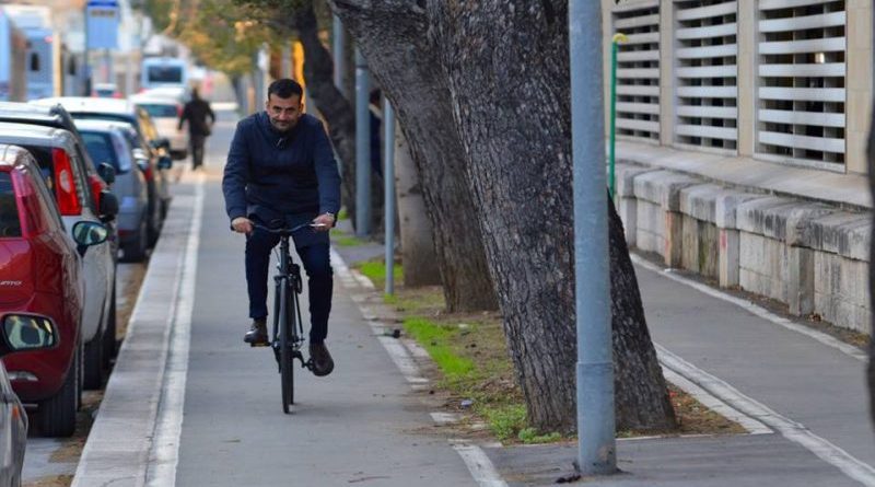 baresi in bici - il sindaco Antonio Decaro