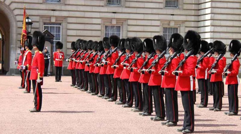 Buckingham Palace cambio della guardia