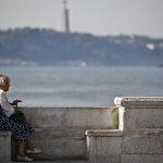 Pensioni straniere in Portogallo, brutte notizie: in arrivo tassa del 10%
