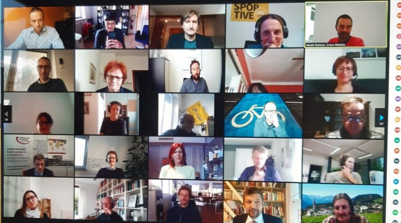 Primi incontri in video-conferenza per gli esperti che lavorano al piano di mobilità ciclisitca per l'Alto Adige (Foto: ASP)