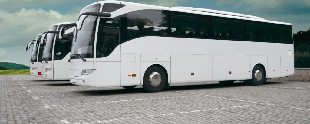 https://www.noleggio-pullman.it/
