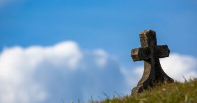 Il ricordo dei defunti a Barcellona: tra tradizioni antiche e pietas cristiana Il ricordo dei defunti a Barcellona: tra tradizioni antiche e pietas cristiana
