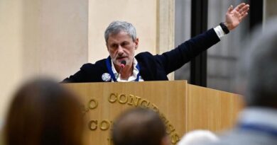 Carceri al collasso – Presentazione del libro di Gianni Alemanno e Fabio Falbo al Clubhause CEO Forlive, Piazza Montecitorio”