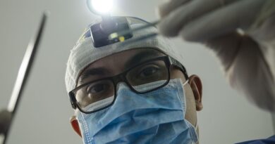 Quando manca un dente: perché l’implantologia dentale è diventata una soluzione di riferimento