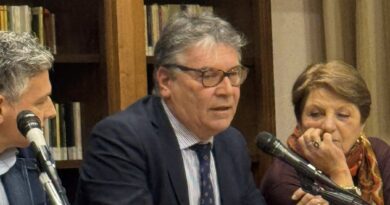 Il linguaggio silenzioso della materia pronto a conquistare il salone degli specchi del 501 Hotel