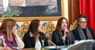 “Shĕmà”: la poesia come voce della coscienza di fronte alla guerra.