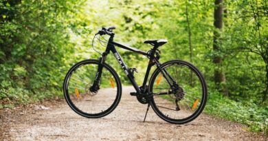 Prezzi bici in discesa nel 2026: offerte su mountain bike, gravel e bici da corsa