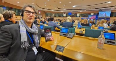 “Effatà”, la voce della pace arriva a Milano: i versi di Gianluca Rubino al Festival del Libro Ucraino