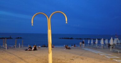 Porto Recanati, il salotto sul mare: tra i colori del borgo marinaro e il fascino del Conero