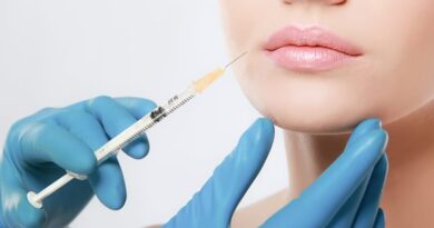 Filler all’acido ialuronico per valorizzare i lineamenti del viso e ottenere un aspetto più armonioso e naturale. https://www.medicinaesteticacasagrande.it/filler-acido-ialuronico-varese/