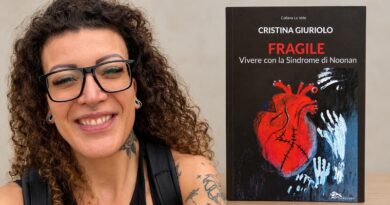 “Fragile. Vivere con la Sindrome di Noonan”, Cristina Giuriolo racconta il dolore e la forza di chi chiede di essere visto
